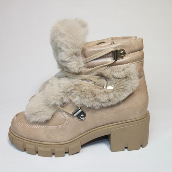 XOXO Odonna Faux Fur Ankle Winter Boots - Picture 3 of 5
